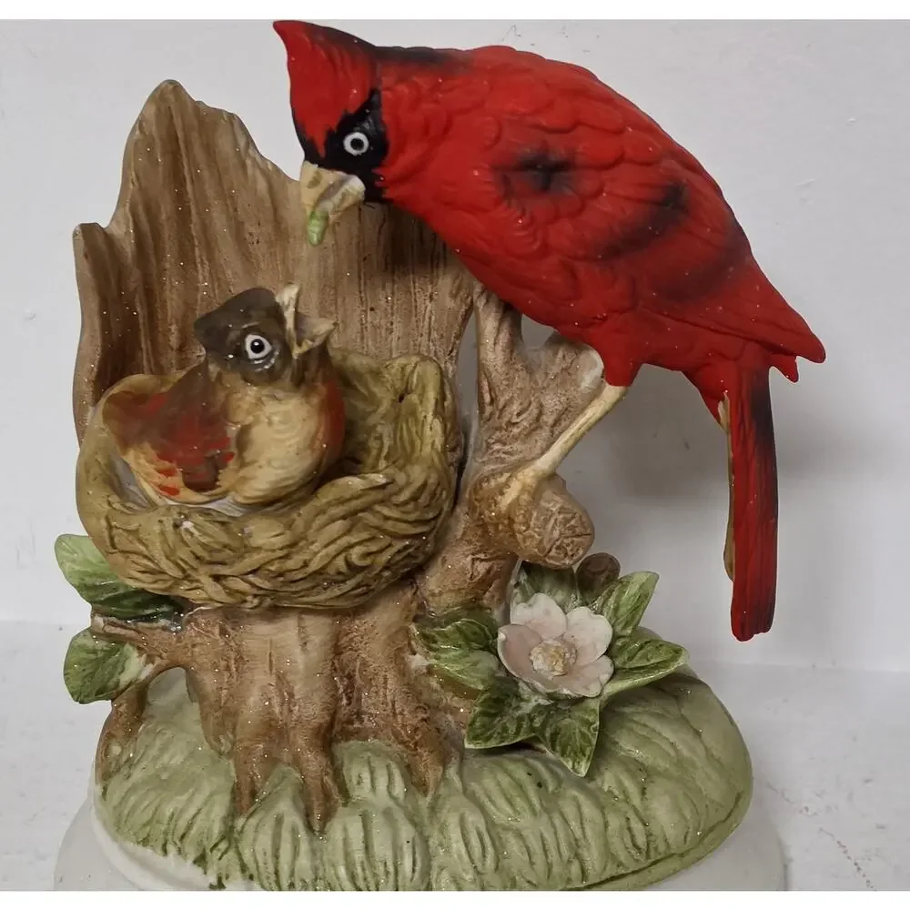 Vintage Gorham Japan Cardinal Feeding Baby Porcelain Music Box Beautiful Works